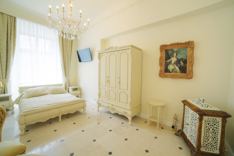 Baroque Studio