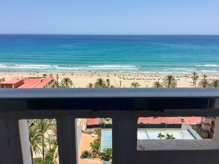 Beachfront Apartment With Spectacular Views