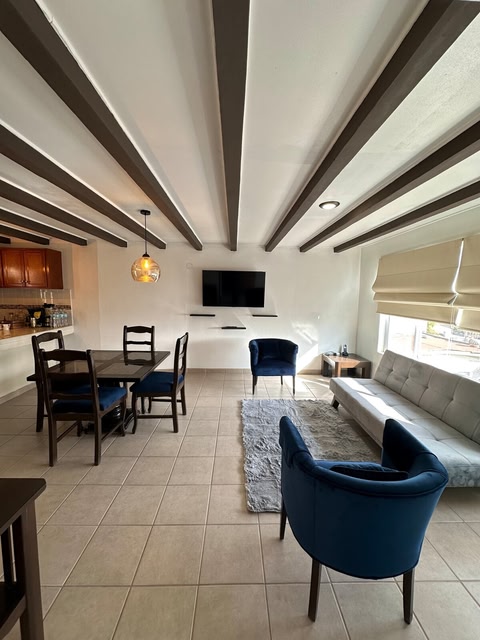 Rocky Suite, Close to Everything