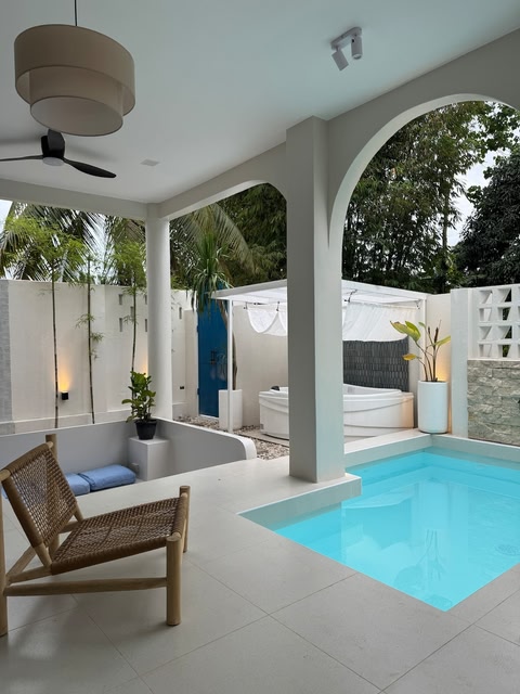 Greek Villa With Pool and Hot tub