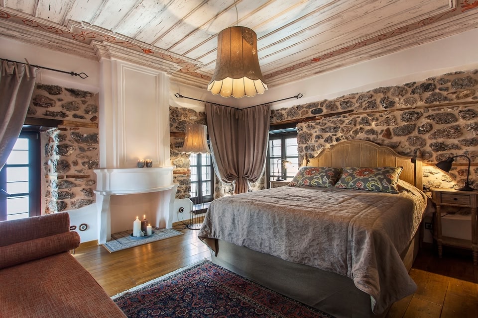 Robolo Deluxe Suite