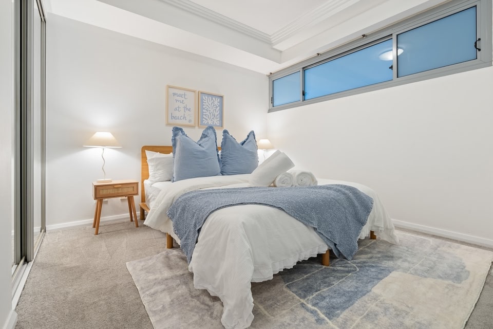 Bondi Beach Apartment +Parking