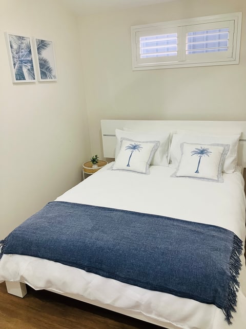 Light Filled 1 Bedroom Studio With Pool