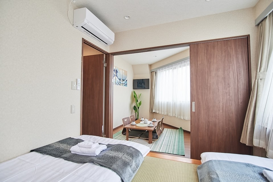 东京的2 min Walk From Komagome Station on the JR Yamanote Line