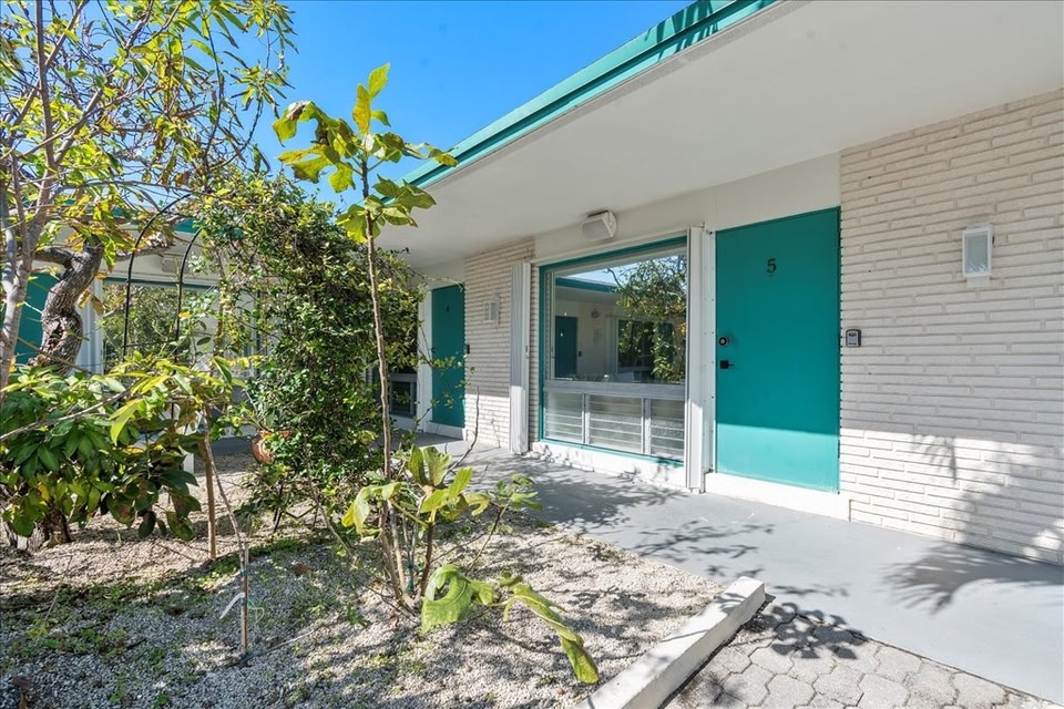 Beachside Studio