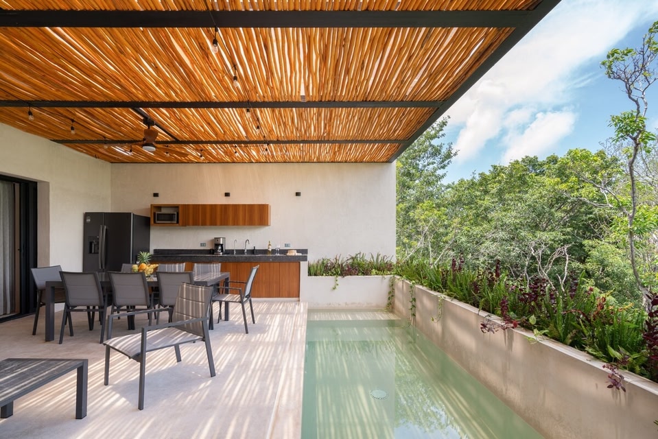High End Villa/ Private Pools/5BDR/Concierge/14PPL