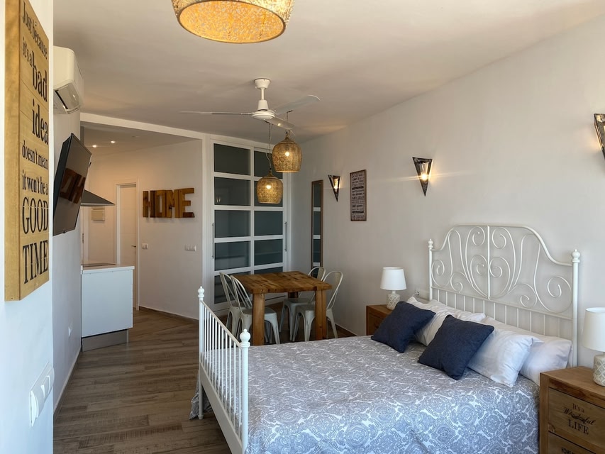 La Colina Studios With Views