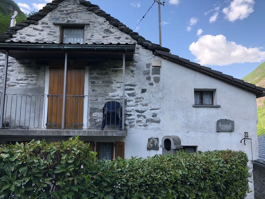 Small Rustic Cevio