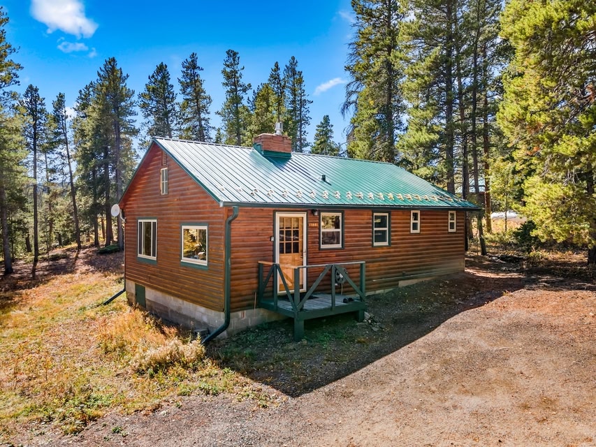 Romantic Rustic Retreat