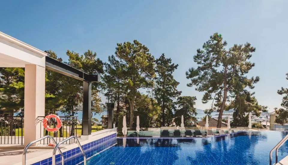 Crowne Plaza Budva by IHG