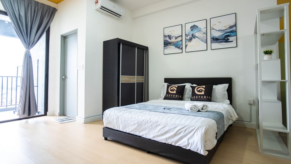 Netizen Cozy Studio by Guestonic