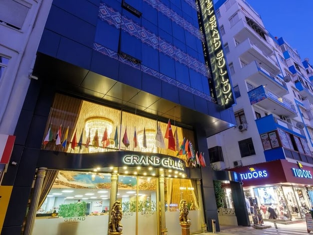 River Elite Hotel & Spa