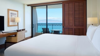Royal Lahaina Resort & Bungalows