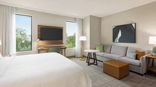 Staybridge Suites Rockford by IHG