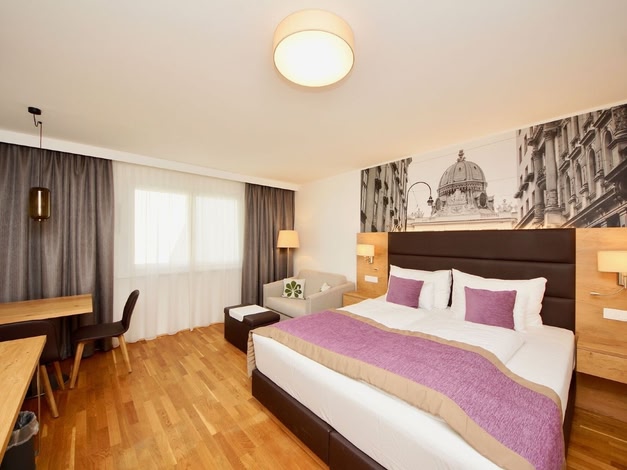 Parks 73 The Townhouse Hotel