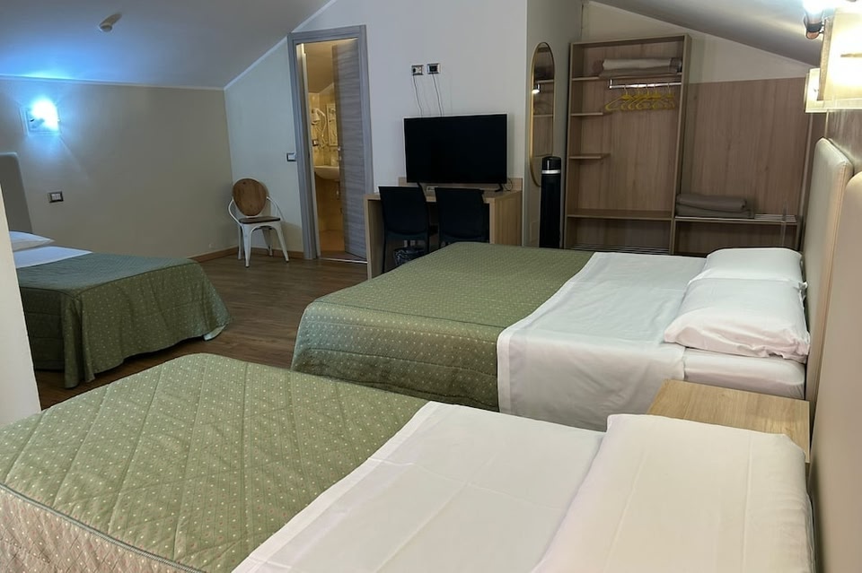 Hotel 26