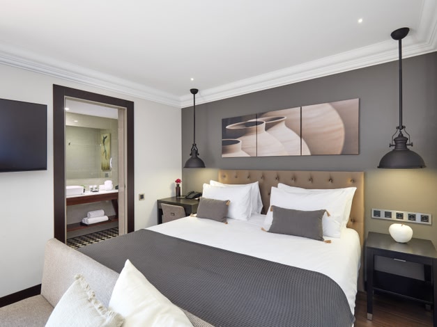 Hotel Cortes Rambla