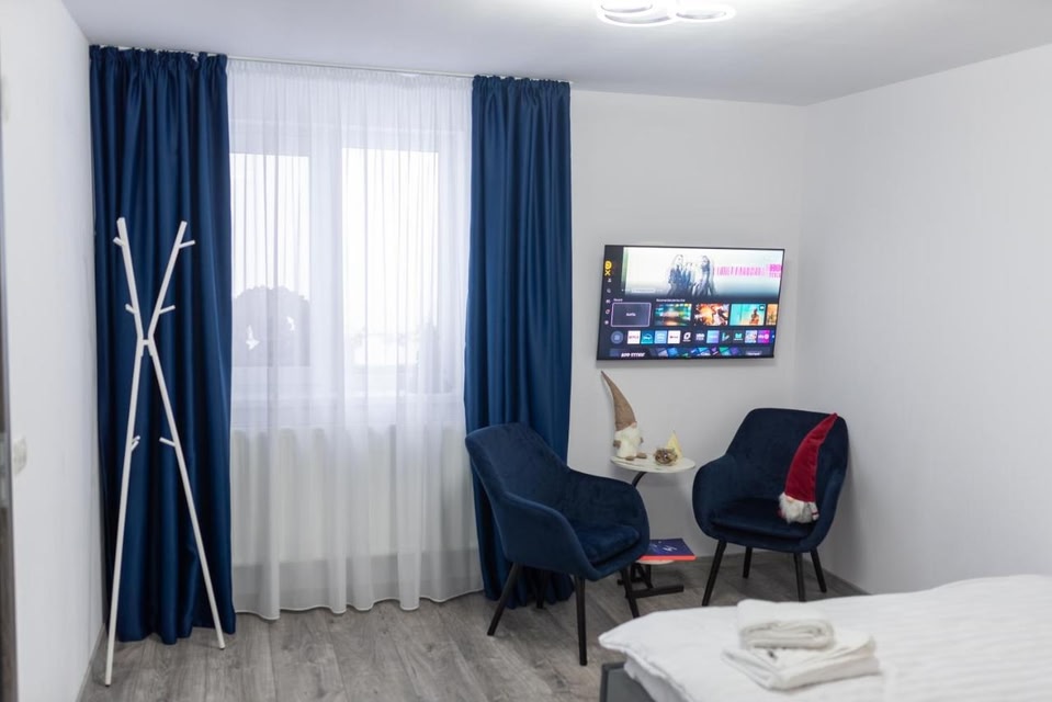 Panoramic View Bran Rooms