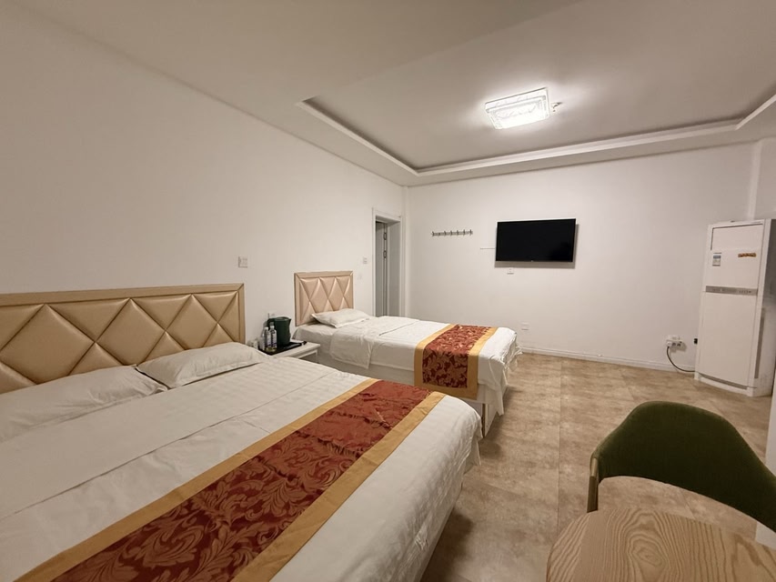 Jinpu Hotel