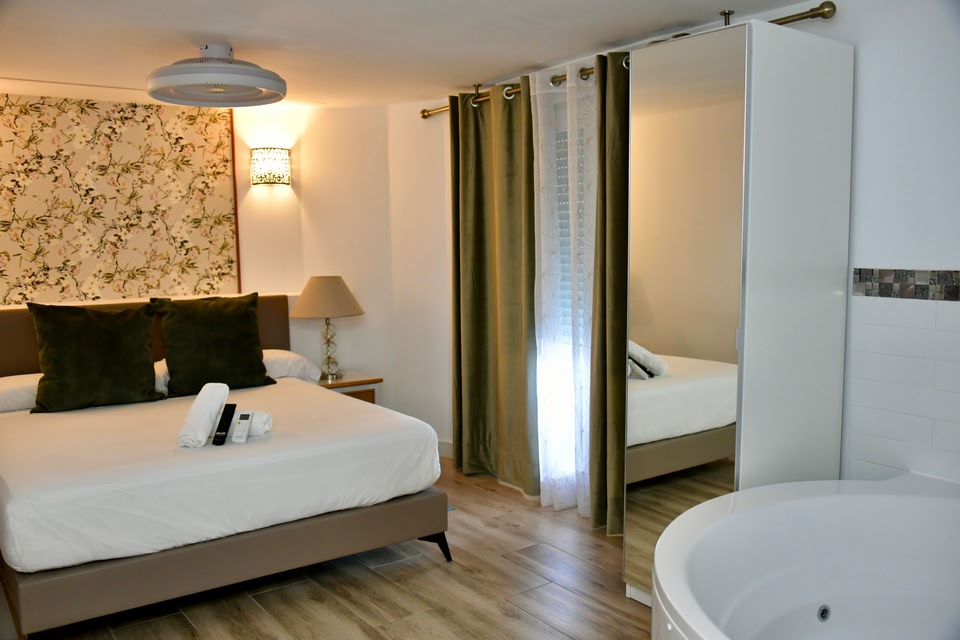 Hostal Garden Rous