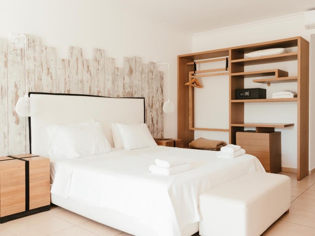 Astro Palace Hotel & Suites