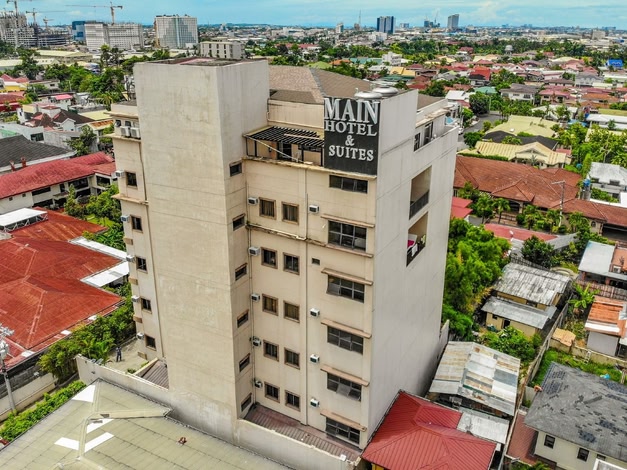 Main Hotel and Suites Cebu