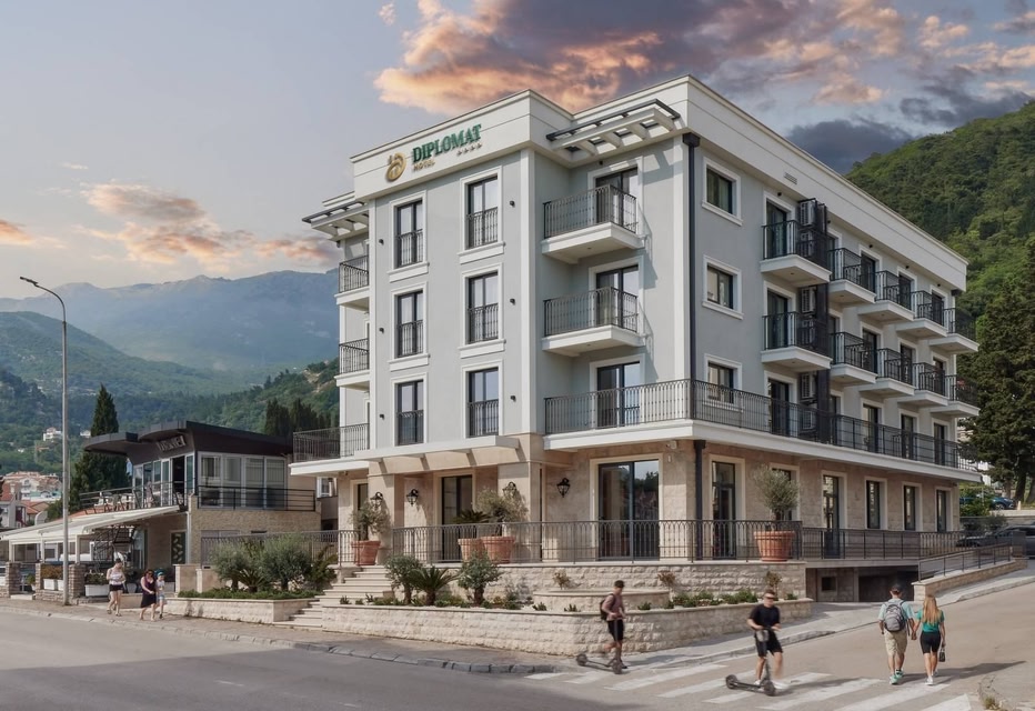 Hotel Diplomat by Aycon