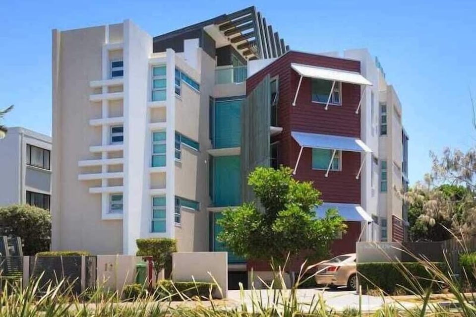 EXCEPTIONAL Mooloolaba Beach APT-BEACH01