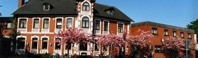 Best Pet-Friendly Tarp Hotels from 105/night | Skyscanner