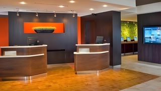 Courtyard by Marriott Syracuse Downtown at Armory Square