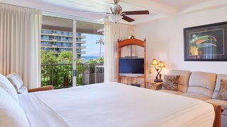 The Whaler Resort
