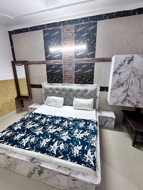 Hotel Darshika Vrindavan