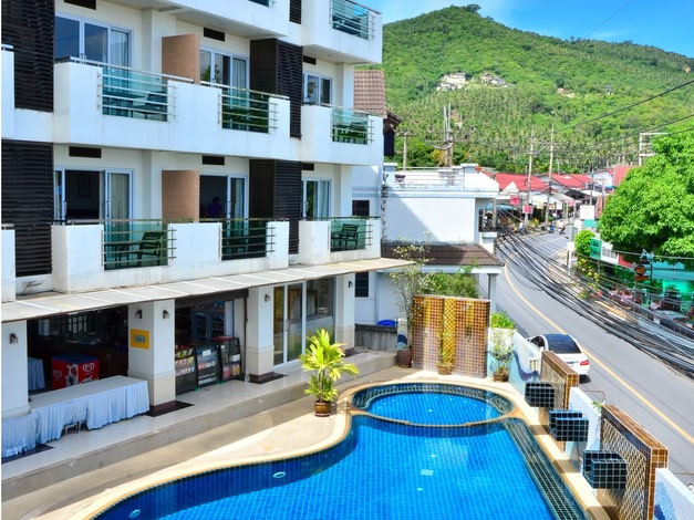 First Residence Hotel