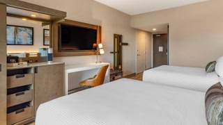 Cambria Hotel New Haven University Area