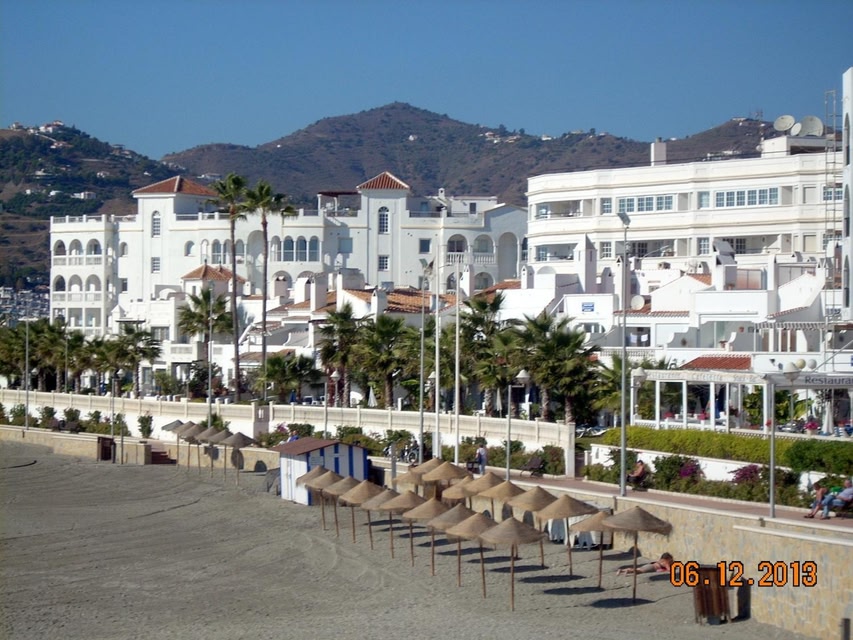 Apartamentos StarNerja II