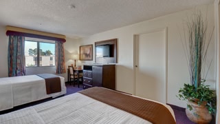 Hotel Jefe at Ojos Locos- No Resort Fee