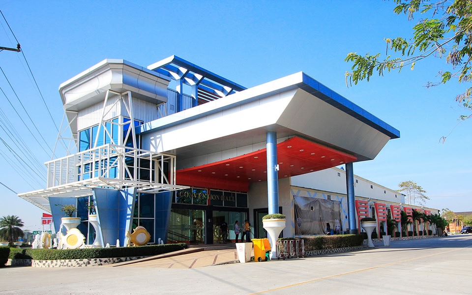 Alvarez Hotel
