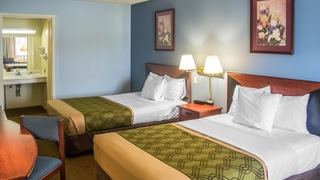 Econo Lodge Inn & Suites Sandusky South