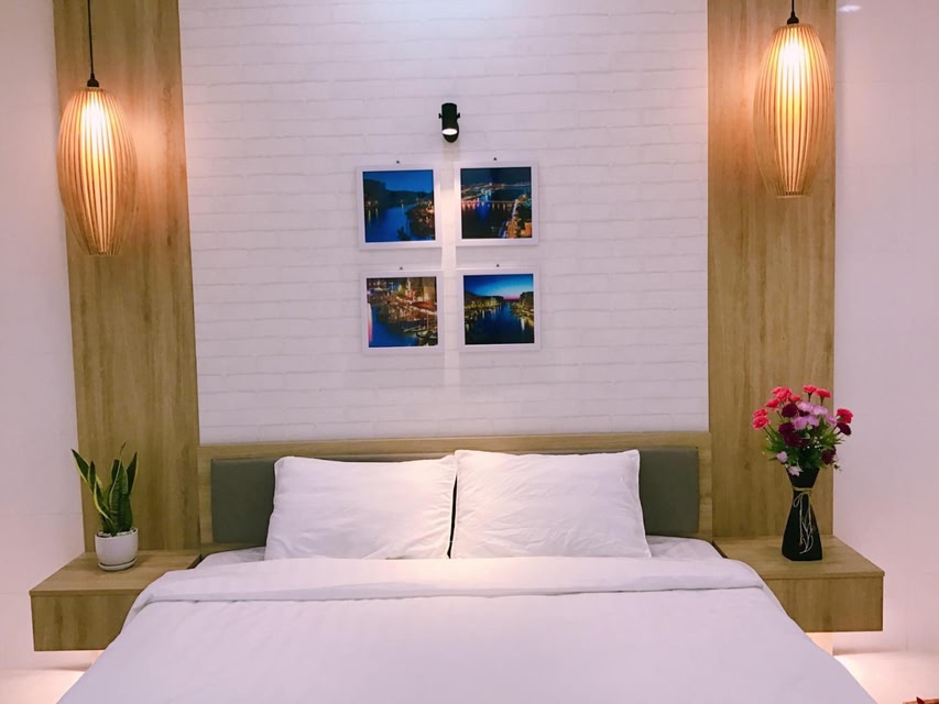 Max Hostel