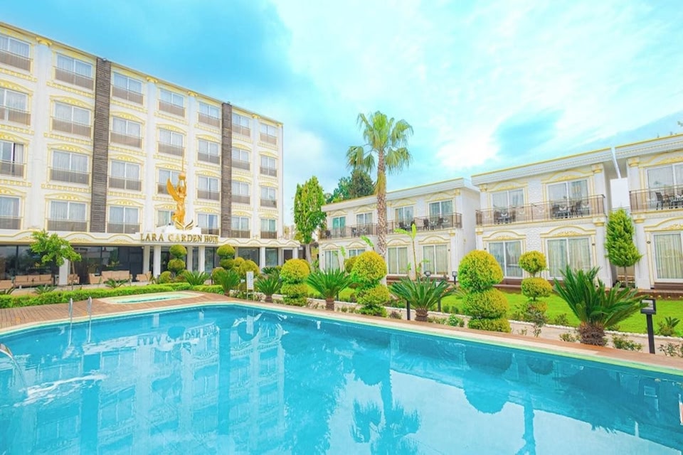 Lara Garden Hotel