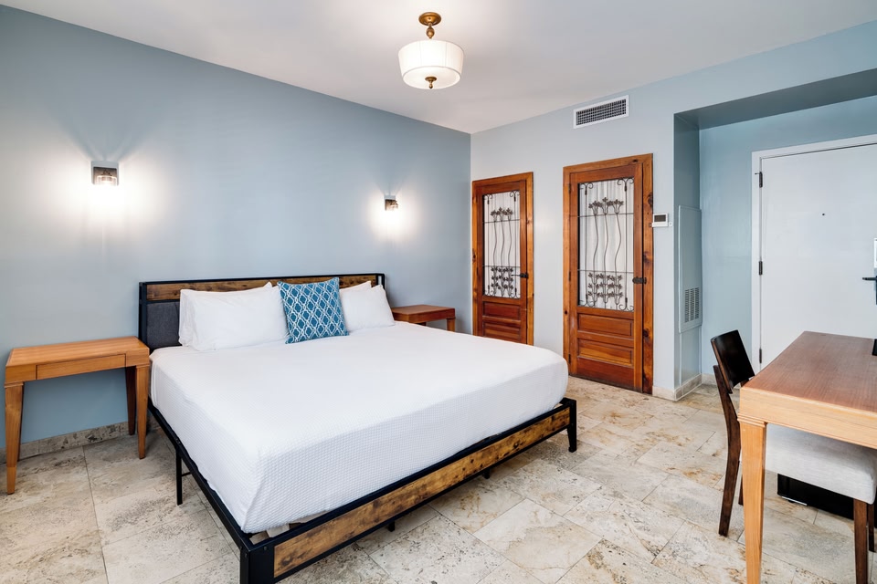 Kasa La Flora Miami Beach