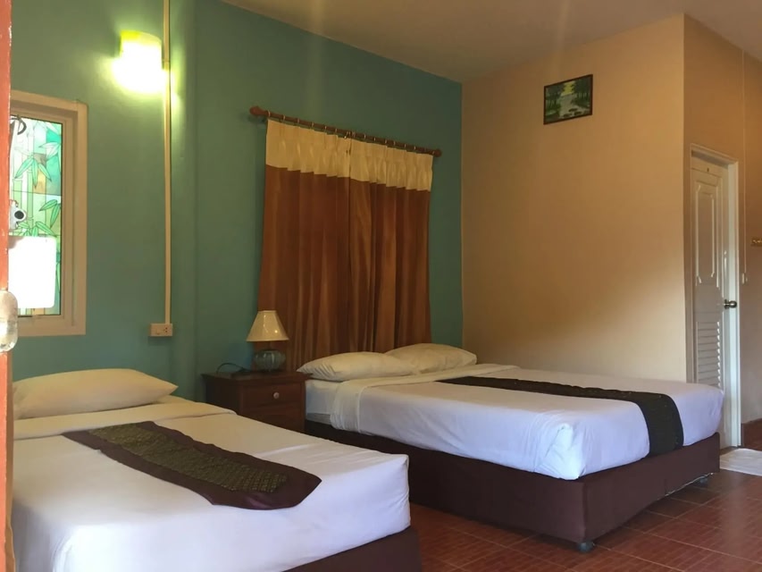 Baan Ingkhao Resort