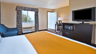 Holiday Inn Express Mackinaw City by IHG