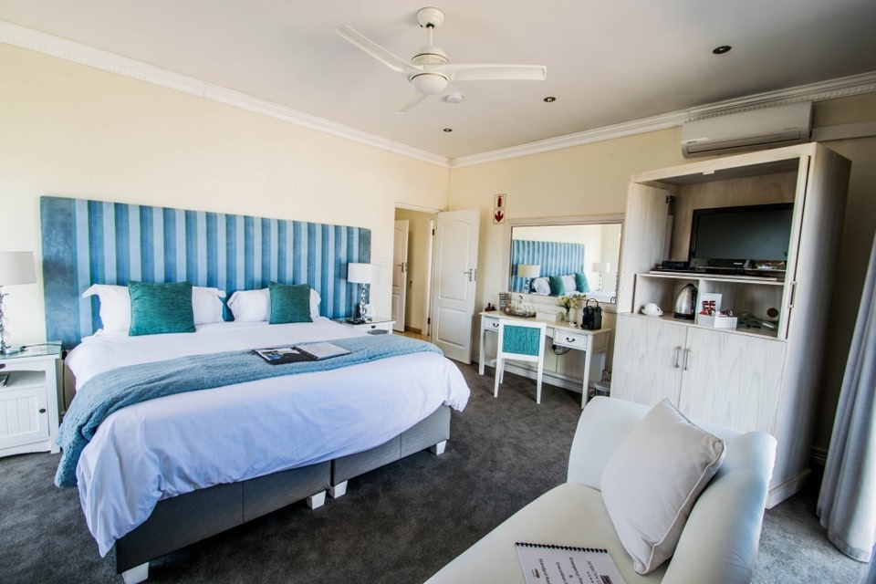 African Oceans Manor on the Beach