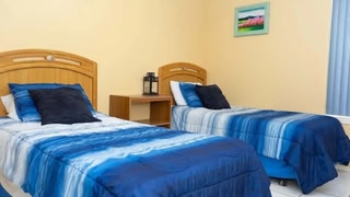 Ground Floor Duplex 1/2 Block to Beach BBQ ok 2 Bedroom Home by RedAwning