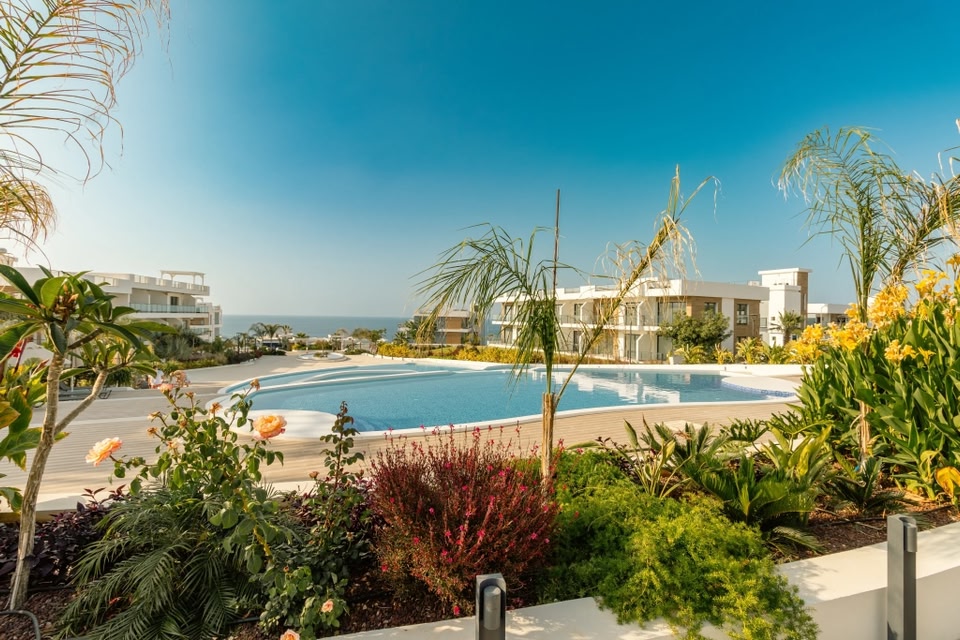 Caesar Cliff Resort