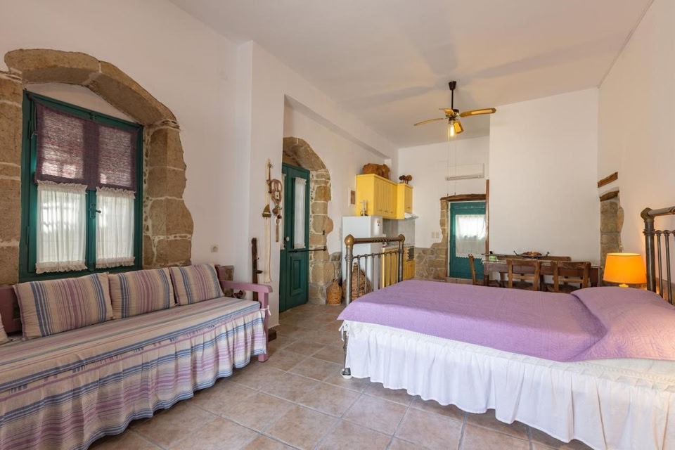 Iliopetra Studio
