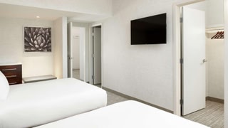 DoubleTree Suites by Hilton Phoenix