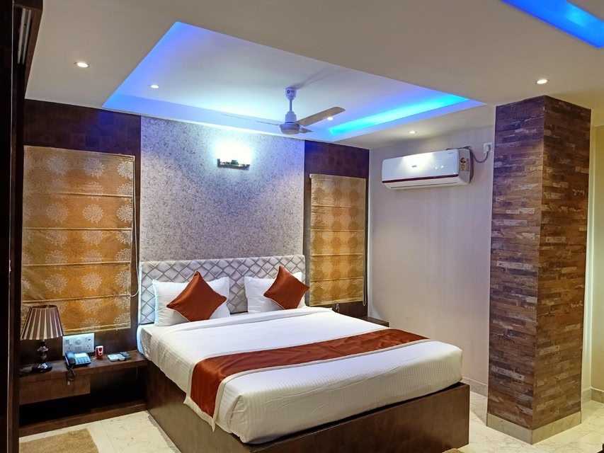 HOTEL A P Homes