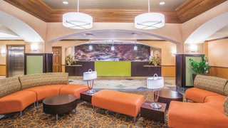 La Quinta Inn & Suites by Wyndham Bentonville